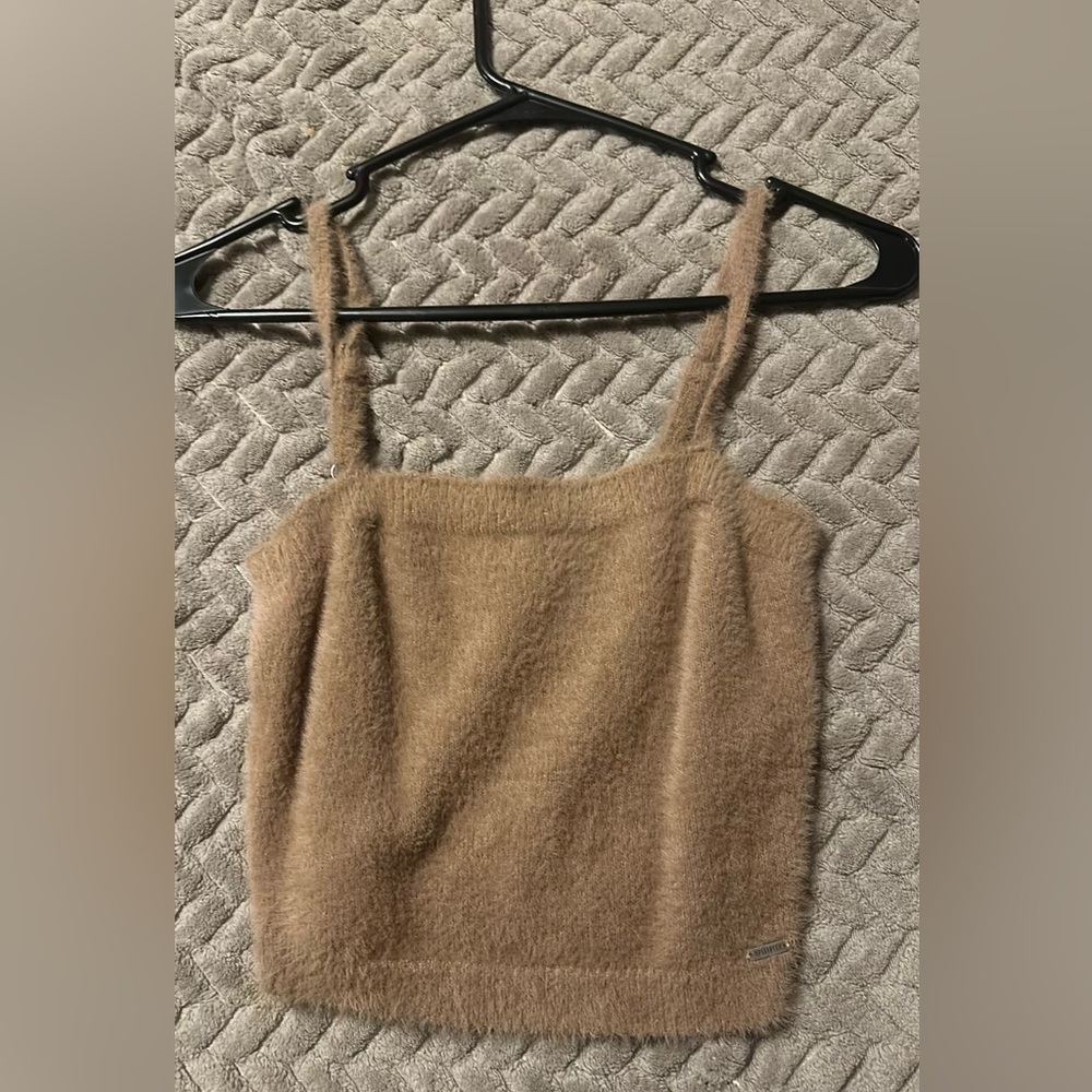 Hollister crop top
